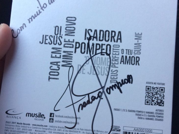 CD Autografado Isadora Pompeo